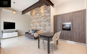Stunning 2 Bedroom Apt in St Julians